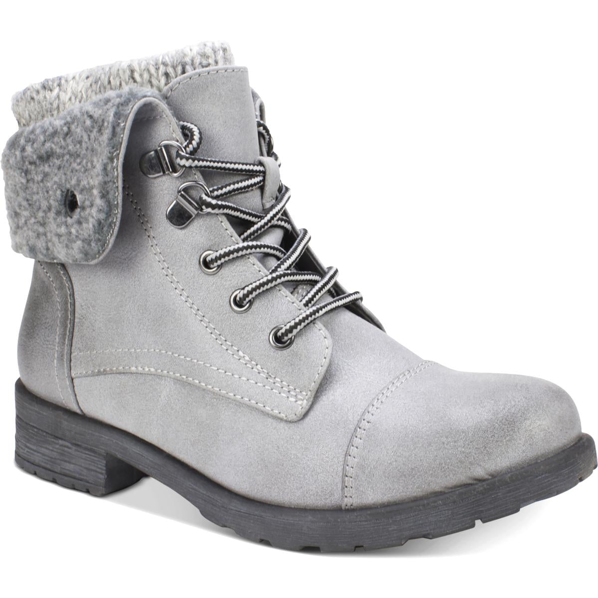 Stiefel – Materialmix, Profilsohle, Schnürung