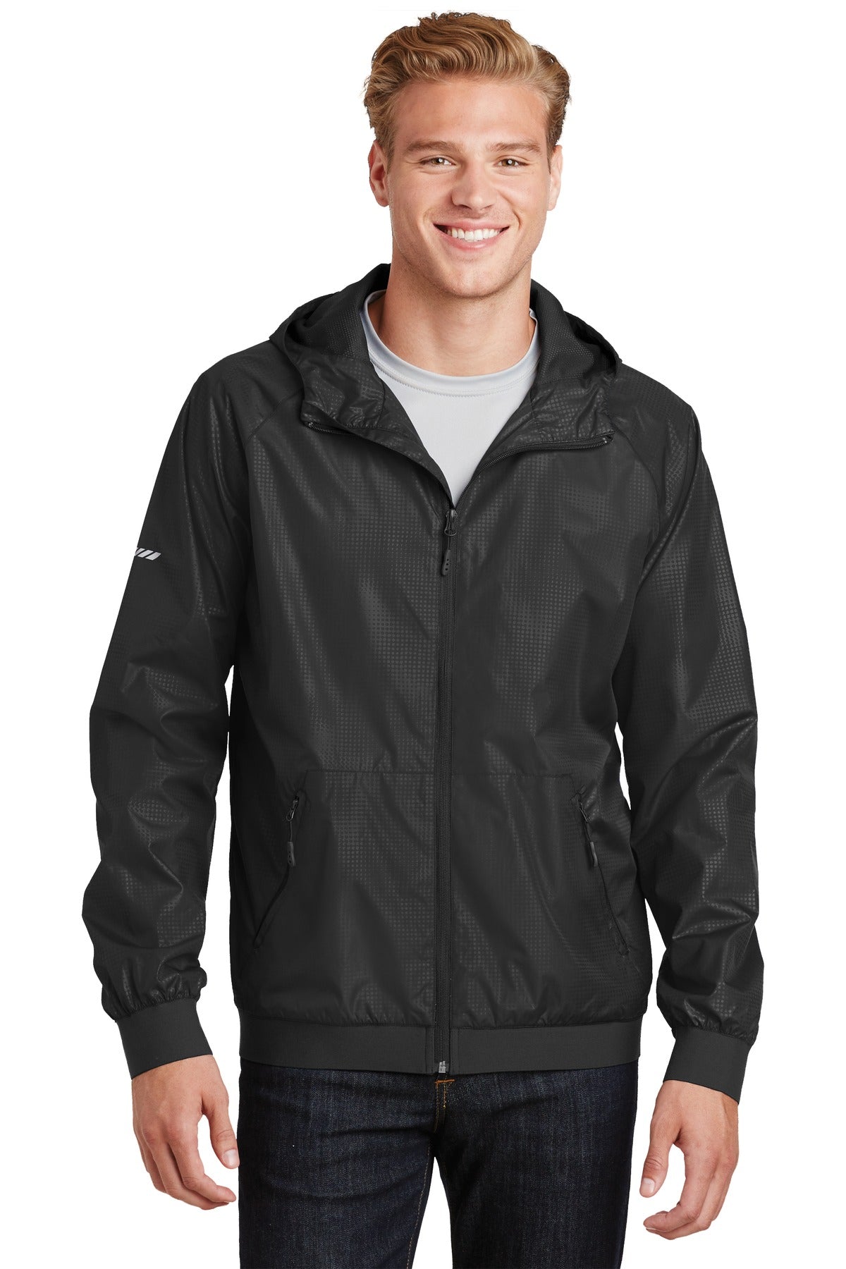 Sport-Tek Herren-Kapuzenwindjacke mit Prägemuster – JST53