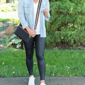 Kunstleder-Leggings – Schwarz – 7287460823100