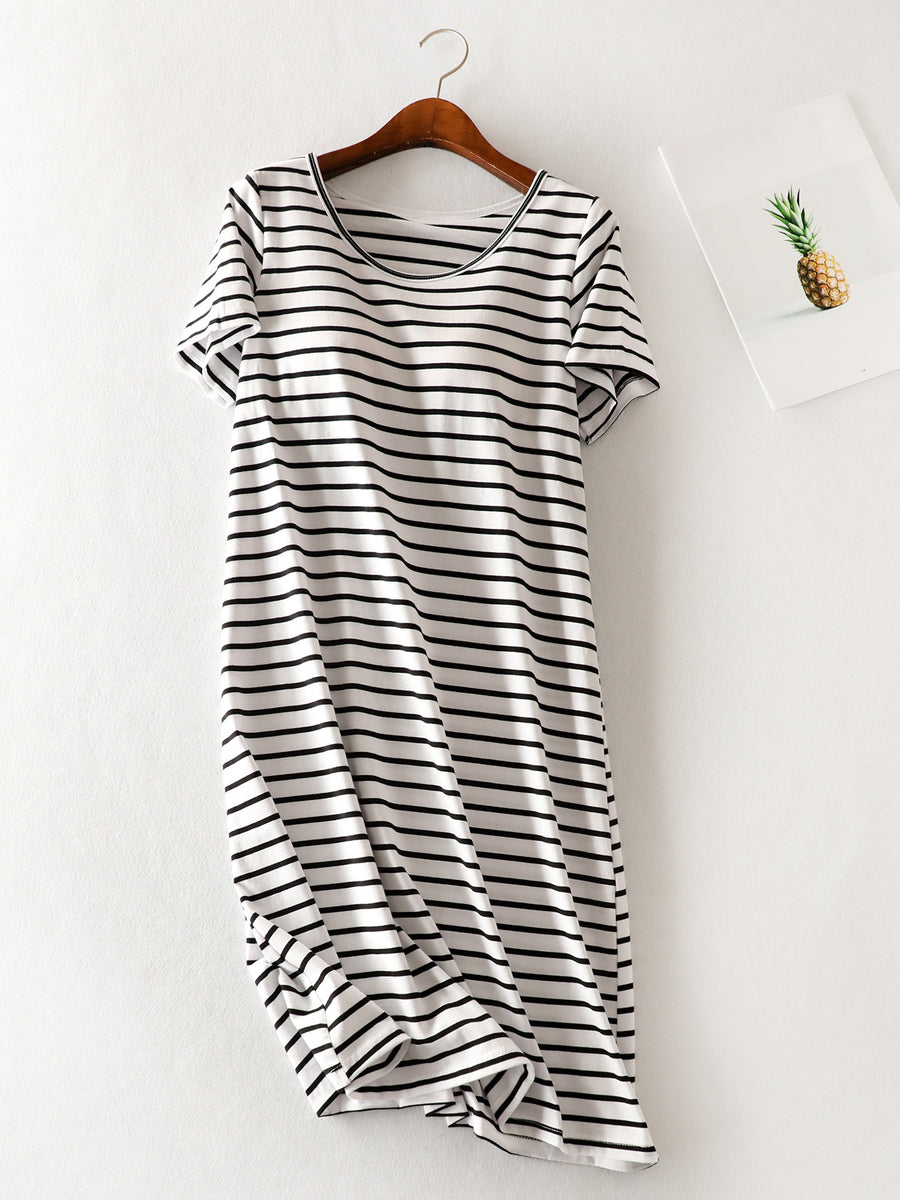 Kleid – Streifenmuster, Rundhalsausschnitt, Kurzarm