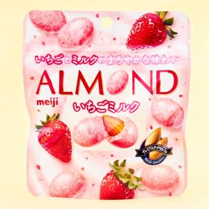 Meiji Mandelschokolade mit Erdbeere und Milch