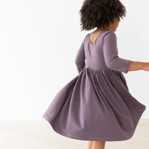 Schwingendes Kleid – Vintage, Violett, Taschen – 3/4