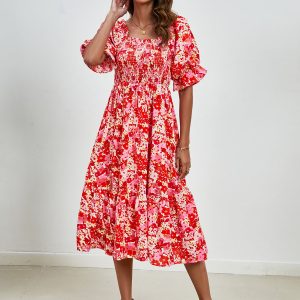 Kleid – gesmokt, Blumenmuster, eckiger Ausschnitt, Kurzarm